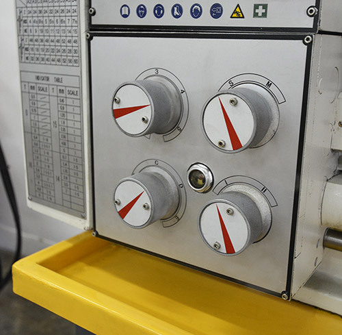 Универсальный токарно-винторезный станок MetalMaster X3170 Универсальный токарно-винторезный станок MetalMaster X3170